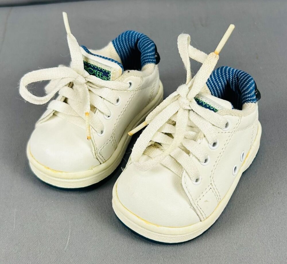 Vintage Cherokee Infant Shoes Retro Size 2 Leather Upper White Blue Trim